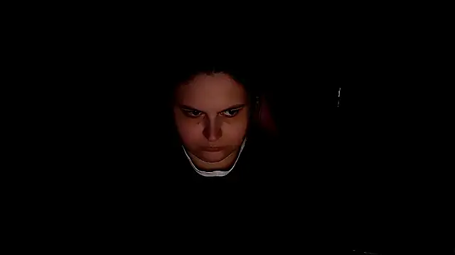 Snapshot of WhisperInTheDarkk chatting on June 4, 5:08 pm WhisperInTheDarkk online show from June 4, 5:08 pm