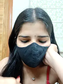 aaliya bhattt online show from February 12, 9:10 am