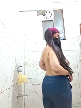 aaliya bhattt online show from March 4, 9:04 am