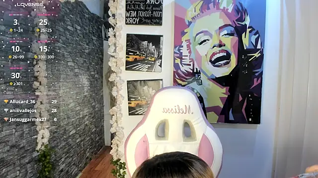 katt  black   online show from October 3, 9:01 pm