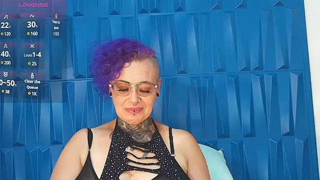 Snapshot of SandyyRose chatting on January 27, 6:31 pm SandyyRose online show from January 27, 6:31 pm