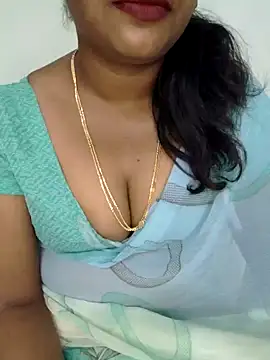 Snapshot of Sexy_Ammu_Telugu chatting on January 18, 4:04 am Sexy Ammu Telugu online show from January 18, 4:04 am
