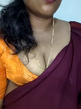 Snapshot of Sexy_Ammu_Telugu chatting on January 30, 3:51 pm Sexy Ammu Telugu online show from January 30, 3:51 pm