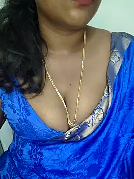 Snapshot of Sexy_Ammu_Telugu chatting on February 7, 4:03 pm Sexy Ammu Telugu online show from February 7, 4:03 pm
