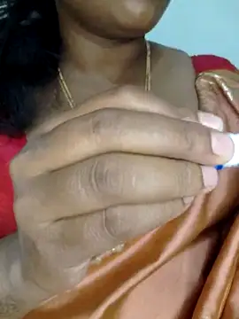 Snapshot of Sexy_Ammu_Telugu chatting on February 21, 4:16 pm Sexy Ammu Telugu online show from February 21, 4:16 pm