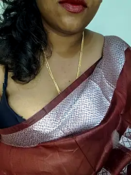 Snapshot of Sexy_Ammu_Telugu chatting on February 26, 9:10 am Sexy Ammu Telugu online show from February 26, 9:10 am