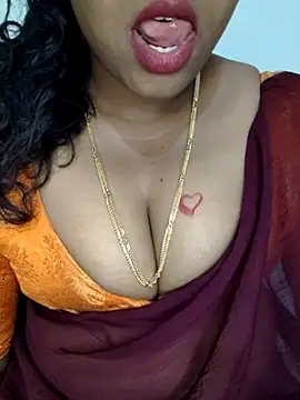 Snapshot of Sexy_Ammu_Telugu chatting on February 27, 3:25 am Sexy Ammu Telugu online show from February 27, 3:25 am