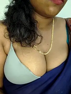Snapshot of Sexy_Ammu_Telugu chatting on March 3, 4:14 pm Sexy Ammu Telugu online show from March 3, 4:14 pm