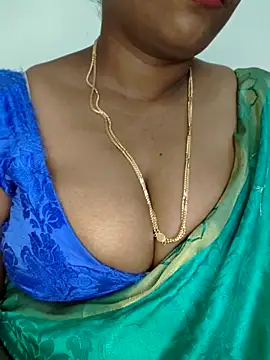 Snapshot of Sexy_Ammu_Telugu chatting on March 5, 4:02 am Sexy Ammu Telugu online show from March 5, 4:02 am