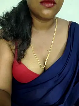 Snapshot of Sexy_Ammu_Telugu chatting on March 16, 3:39 pm Sexy Ammu Telugu online show from March 16, 3:39 pm