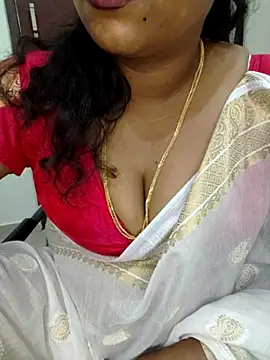 Snapshot of Sexy_Ammu_Telugu chatting on October 10, 4:44 am Sexy Ammu Telugu online show from October 10, 4:44 am