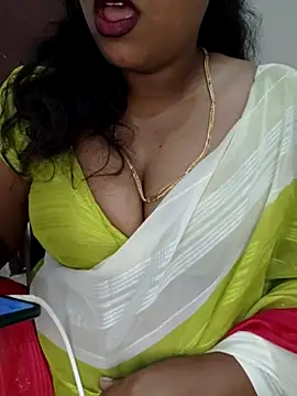 Snapshot of Sexy_Ammu_Telugu chatting on October 12, 5:50 am Sexy Ammu Telugu online show from October 12, 5:50 am