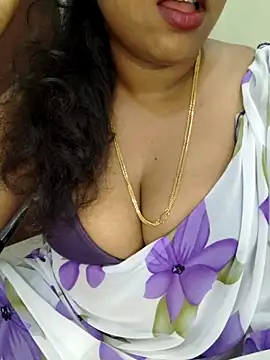 Snapshot of Sexy_Ammu_Telugu chatting on October 13, 6:02 am Sexy Ammu Telugu online show from October 13, 6:02 am