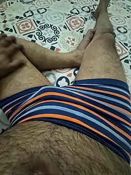 Snapshot of Piter1022 chatting on January 10, 12:56 am Piter1022 online show from January 10, 12:56 am