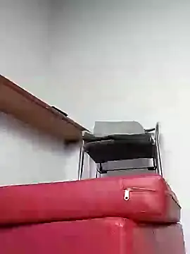 AndresSmith   online show from December 26, 7:03 am