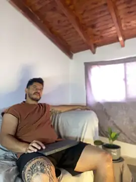 AndresSmith   online show from April 28, 4:34 pm