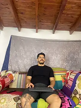 AndresSmith   online show from June 7, 5:38 pm