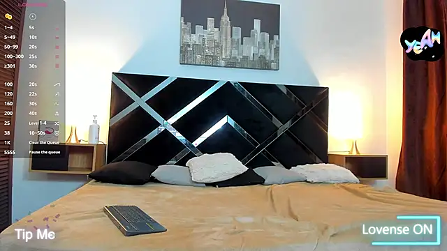 nakedfoam1 online show from April 3, 3:15 am