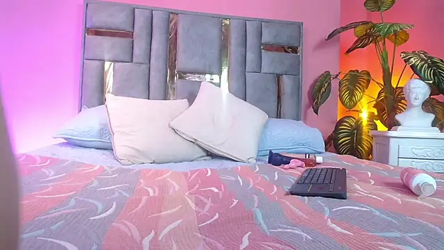 Bianca ks online show from March 20, 9:15 am