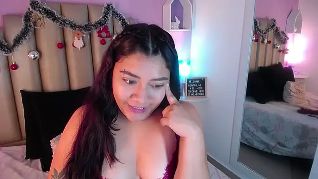 MeghanBurn online show from January 6, 12:24 pm