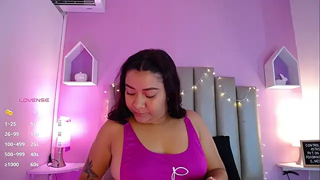 MeghanBurn online show from March 13, 12:46 pm