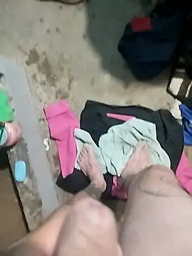 Snapshot of nahuelaspirineta chatting on October 28, 2:37 am nahuelaspirineta online show from October 28, 2:37 am