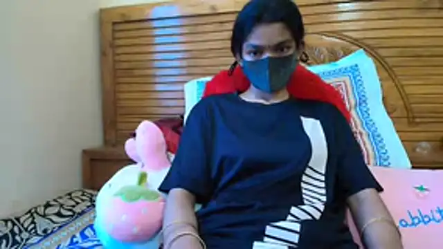 Srabontii online show from October 31, 9:32 am