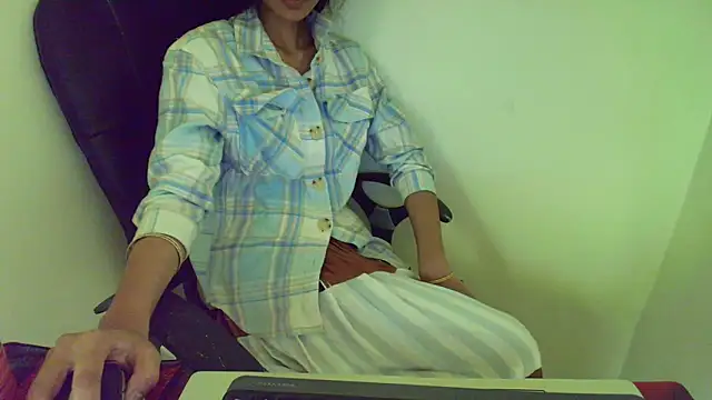 Srabontii online show from March 28, 10:48 am