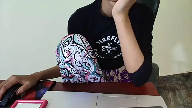 Srabontii online show from April 13, 3:39 pm