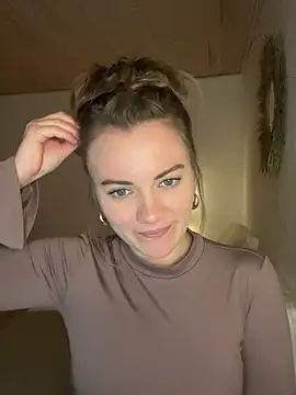 Milla  one online show from January 5, 7:07 pm