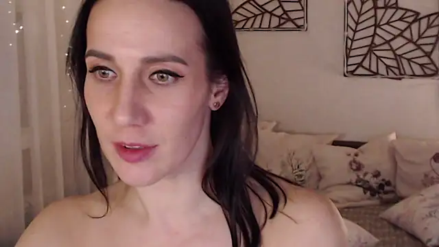 pepper milf online show from February 10, 7:28 pm