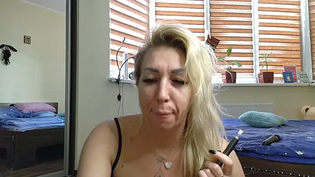 Denny Brenda online show from February 16, 8:32 am