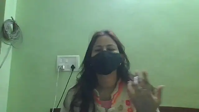 couplesuni online show from February 5, 3:44 am