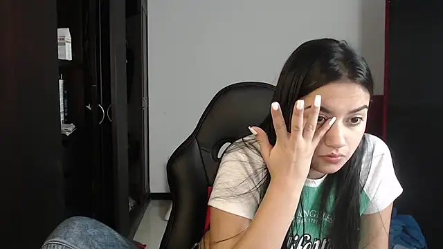 kayla k18 online show from February 16, 9:59 pm