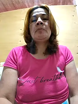 Snapshot of Zaralu_ chatting on July 24, 1:31 pm Zaralu online show from July 24, 1:31 pm