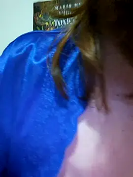 Snapshot of Zaralu_ chatting on July 25, 1:41 pm Zaralu online show from July 25, 1:41 pm