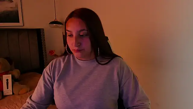 Alaia Cute online show from December 24, 2:21 am