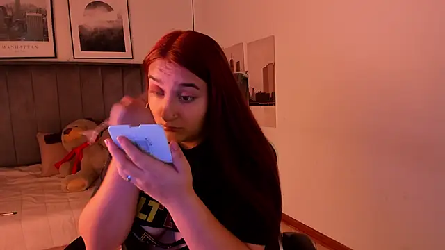 Alaia Cute online show from January 9, 2:01 am