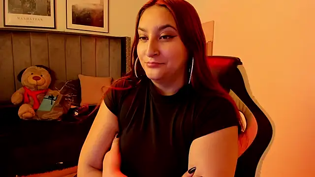 Alaia Cute online show from February 27, 11:48 pm