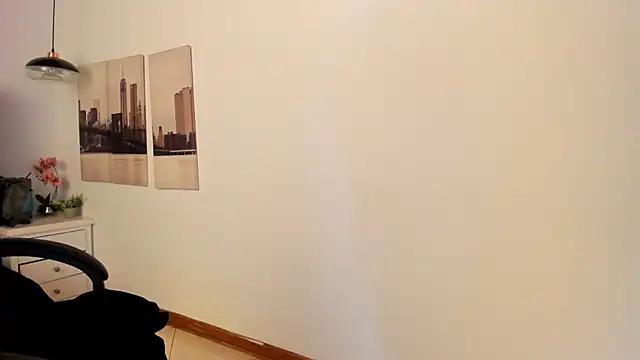 Alaia Cute online show from March 11, 2:43 am