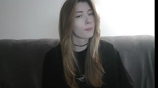 ErikaShyy online show from January 20, 5:48 pm