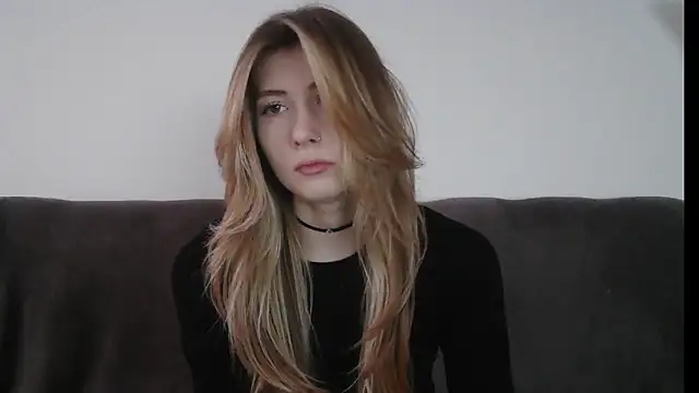 ErikaShyy online show from January 29, 10:58 am