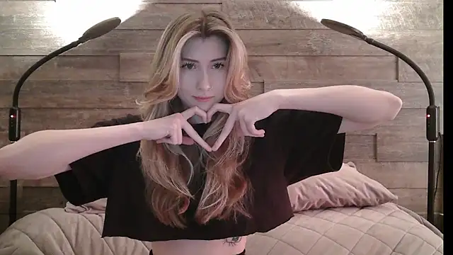 ErikaShyy online show from March 7, 7:19 am