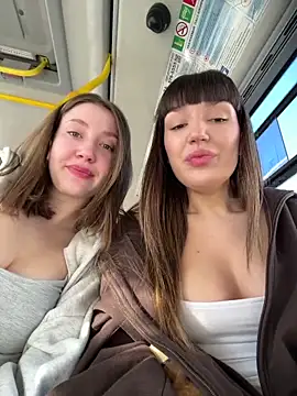 Sophie Avory online show from April 21, 2:56 pm