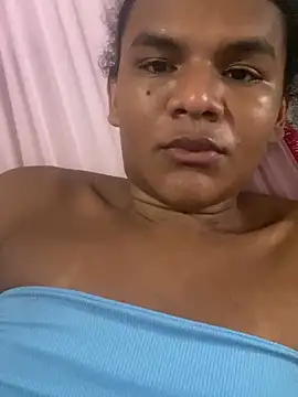 Snapshot of alexatransgata chatting on March 3, 8:21 pm alexatransgata online show from March 3, 8:21 pm