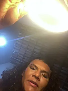 Snapshot of alexatransgata chatting on March 19, 2:48 am alexatransgata online show from March 19, 2:48 am