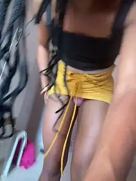 Snapshot of alexatransgata chatting on December 3, 3:54 pm alexatransgata online show from December 3, 3:54 pm