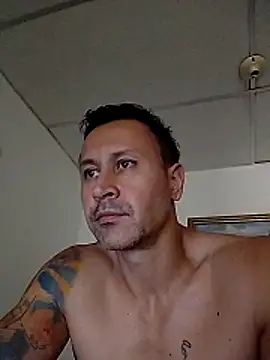 michaelGmathxxx online show from February 26, 6:18 pm