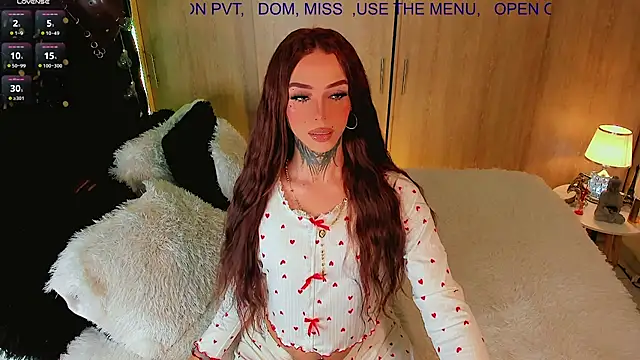 CALLME GODDESS  online show from June 17, 7:33 am