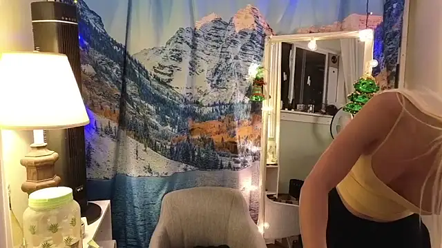 Snapshot of cunty_tranny_lydia chatting on December 20, 5:57 am cunty tranny lydia online show from December 20, 5:57 am